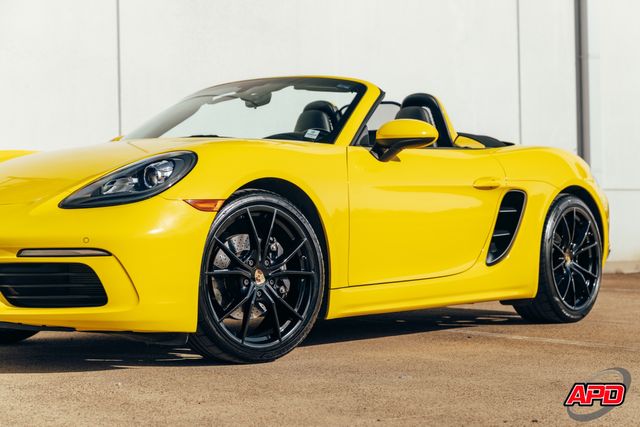 2017 Porsche 718 Boxster 2017 Porsche 718 Boxster