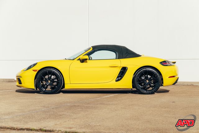 2017 Porsche 718 Boxster 2017 Porsche 718 Boxster