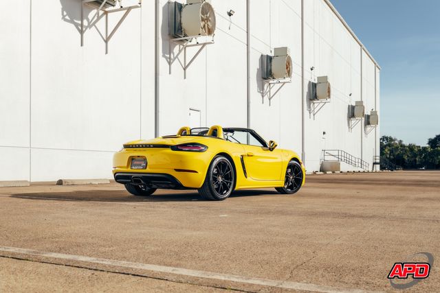 2017 Porsche 718 Boxster 2017 Porsche 718 Boxster