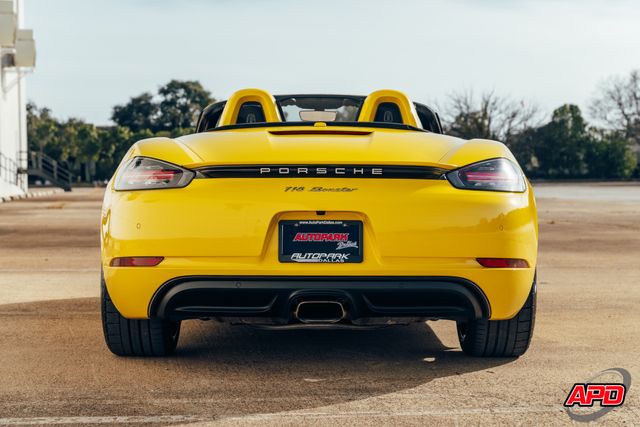 2017 Porsche 718 Boxster 2017 Porsche 718 Boxster