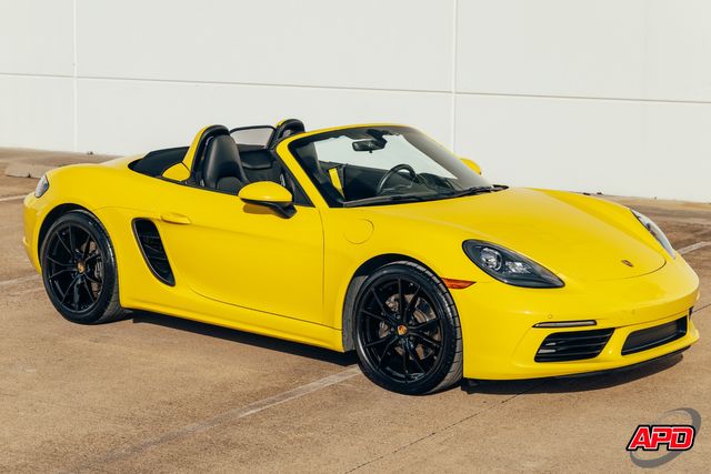 2017 Porsche 718 Boxster 2017 Porsche 718 Boxster
