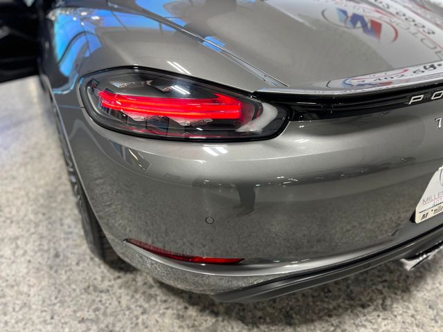 2017 Porsche 718 Boxster Base | Longwood, FL | Millenia Motors 2017 Porsche 718 Boxster Base | Longwood, FL | Millenia Motors