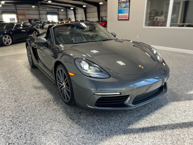2017 Porsche 718 Boxster Base | Longwood, FL | Millenia Motors 2017 Porsche 718 Boxster Base | Longwood, FL | Millenia Motors