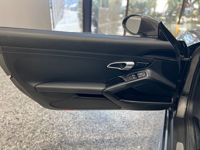 2017 Porsche 718 Boxster Base | Longwood, FL | Millenia Motors 2017 Porsche 718 Boxster Base | Longwood, FL | Millenia Motors