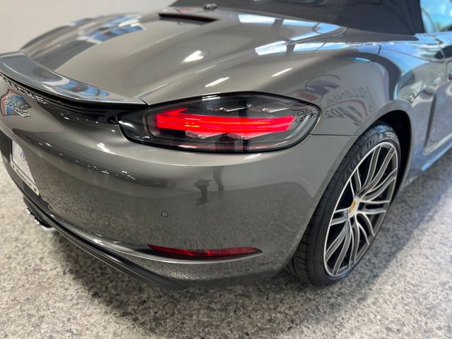 2017 Porsche 718 Boxster Base | Longwood, FL | Millenia Motors 2017 Porsche 718 Boxster Base | Longwood, FL | Millenia Motors