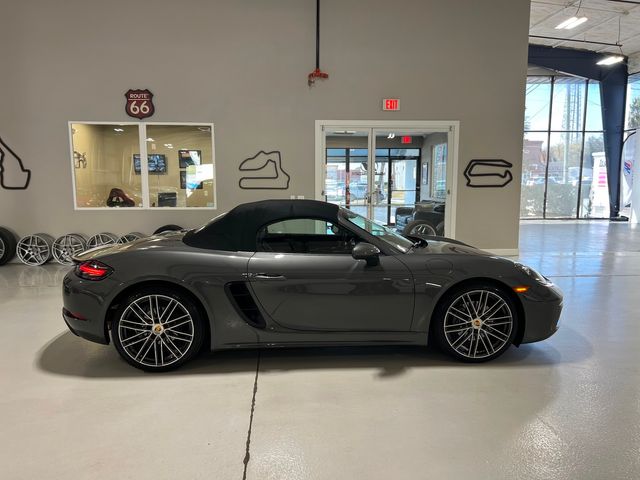 2017 Porsche 718 Boxster Base | Longwood, FL | Millenia Motors