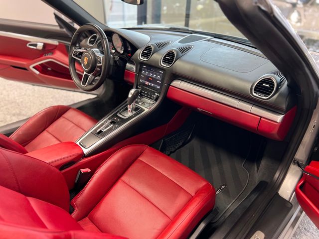 2017 Porsche 718 Boxster S | Longwood, FL | Millenia Motors 2017 Porsche 718 Boxster S | Longwood, FL | Millenia Motors