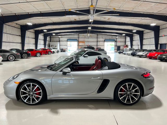 2017 Porsche 718 Boxster S | Longwood, FL | Millenia Motors 2017 Porsche 718 Boxster S | Longwood, FL | Millenia Motors
