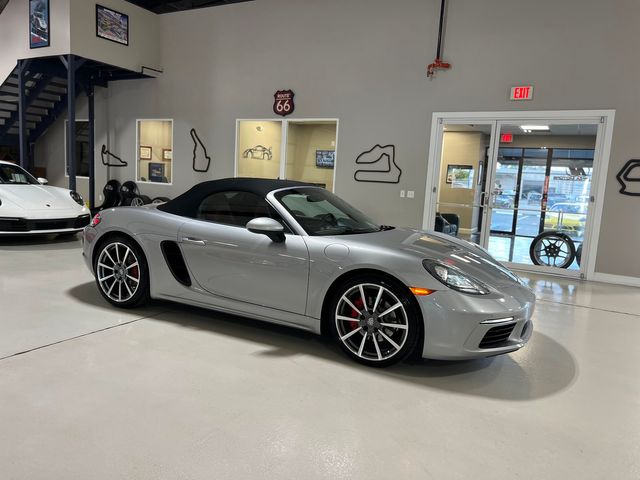 2017 Porsche 718 Boxster S | Longwood, FL | Millenia Motors 2017 Porsche 718 Boxster S | Longwood, FL | Millenia Motors