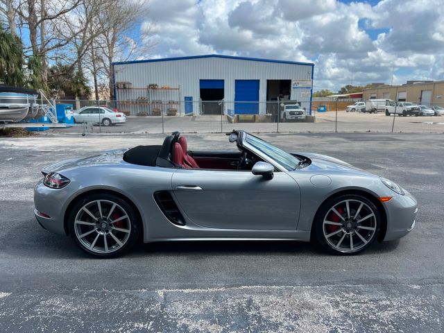 2017 Porsche 718 Boxster S | Longwood, FL | Millenia Motors 2017 Porsche 718 Boxster S | Longwood, FL | Millenia Motors