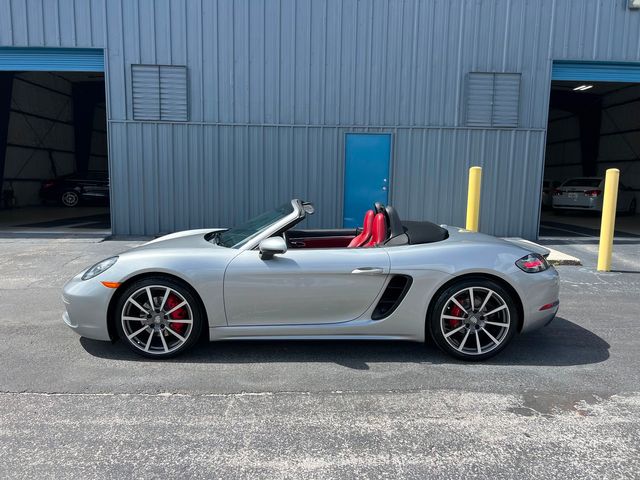 2017 Porsche 718 Boxster S | Longwood, FL | Millenia Motors 2017 Porsche 718 Boxster S | Longwood, FL | Millenia Motors