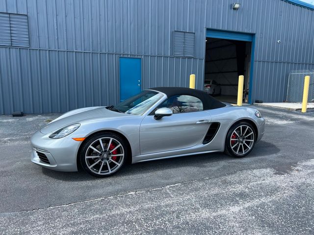2017 Porsche 718 Boxster S | Longwood, FL | Millenia Motors 2017 Porsche 718 Boxster S | Longwood, FL | Millenia Motors
