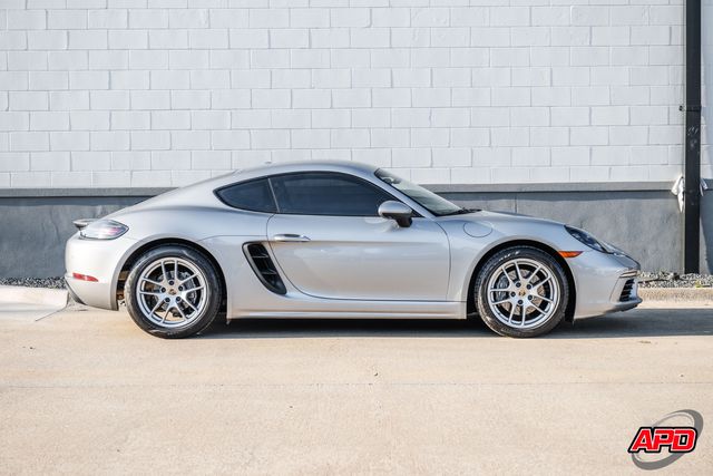 2017 Porsche 718 Cayman 2017 Porsche 718 Cayman