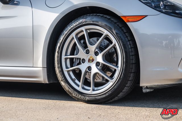 2017 Porsche 718 Cayman 