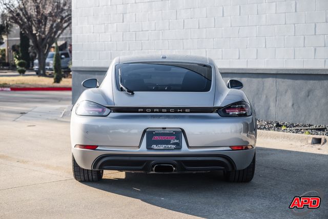 2017 Porsche 718 Cayman 2017 Porsche 718 Cayman
