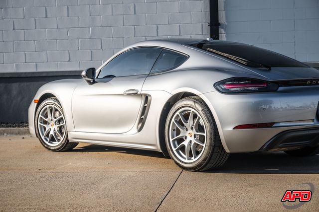 2017 Porsche 718 Cayman 2017 Porsche 718 Cayman