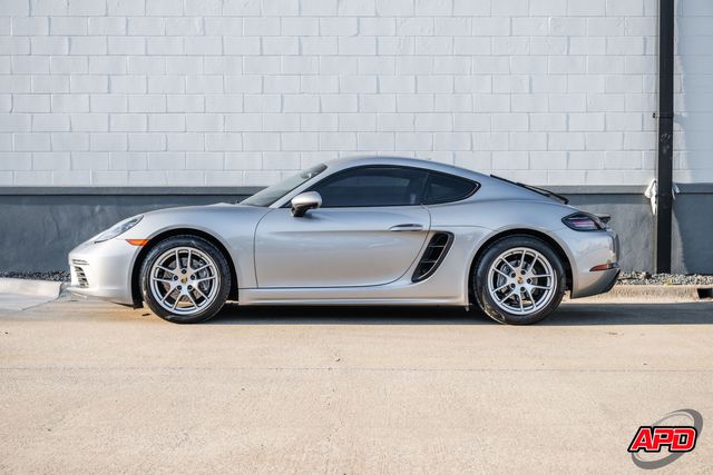 2017 Porsche 718 Cayman 2017 Porsche 718 Cayman
