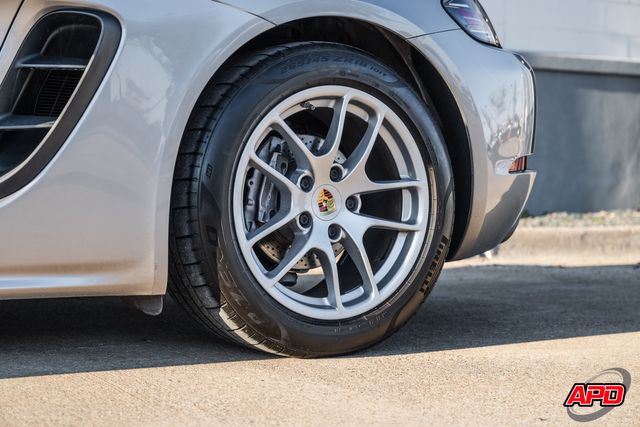 2017 Porsche 718 Cayman 2017 Porsche 718 Cayman