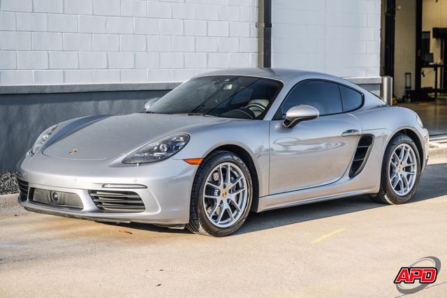 2017 Porsche 718 Cayman 2017 Porsche 718 Cayman