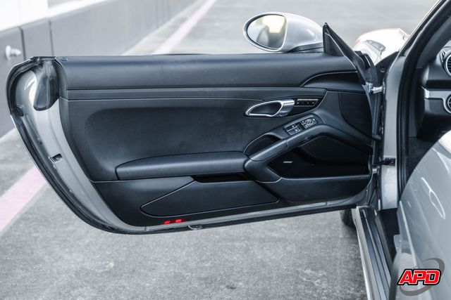 2017 Porsche 718 Cayman 2017 Porsche 718 Cayman