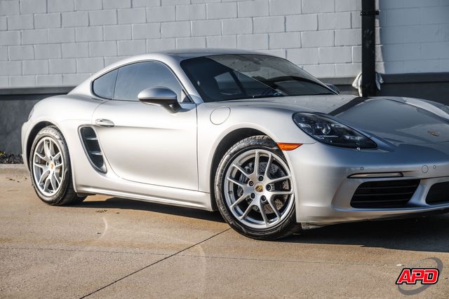 2017 Porsche 718 Cayman 2017 Porsche 718 Cayman