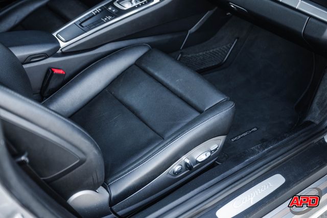 2017 Porsche 718 Cayman 2017 Porsche 718 Cayman