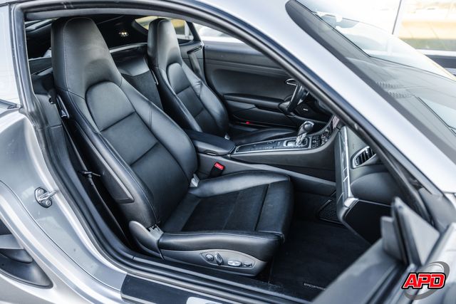 2017 Porsche 718 Cayman 2017 Porsche 718 Cayman