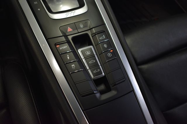 2017 Porsche 911 Carrera 4S