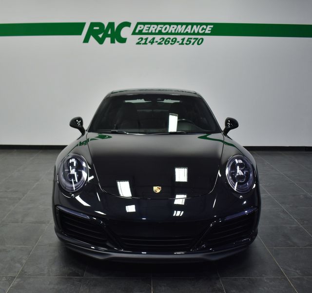 2017 Porsche 911 Carrera 4S