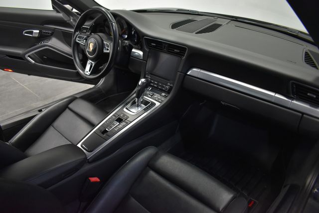 2017 Porsche 911 Carrera 4S