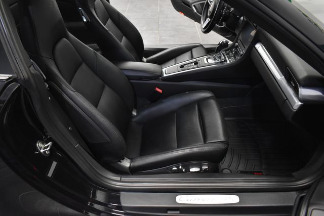 2017 Porsche 911 Carrera 4S