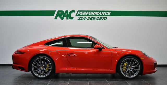 2017 Porsche 911 Carrera