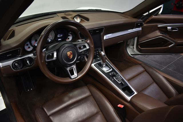 2017 Porsche 911 Carrera S