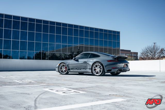 2017 Porsche 911 Carrera 2017 Porsche 911 Carrera