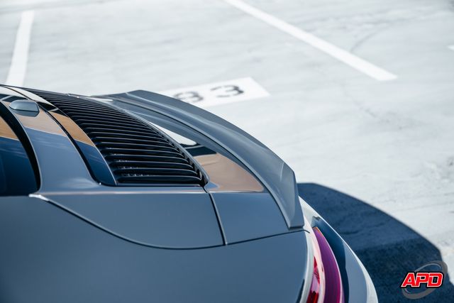 2017 Porsche 911 Carrera