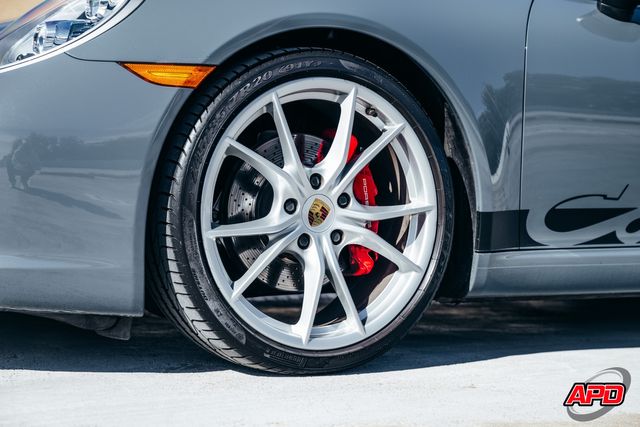 2017 Porsche 911 Carrera 2017 Porsche 911 Carrera