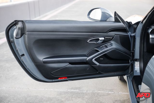 2017 Porsche 911 Carrera 2017 Porsche 911 Carrera