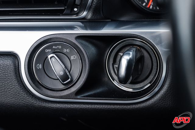 2017 Porsche 911 Carrera