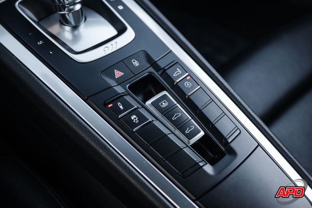 2017 Porsche 911 Carrera