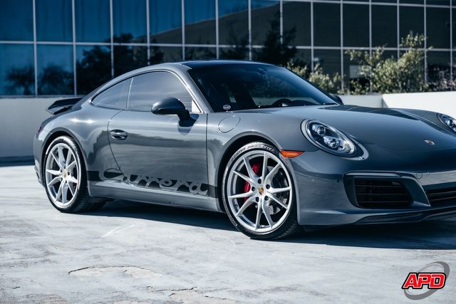2017 Porsche 911 Carrera 2017 Porsche 911 Carrera