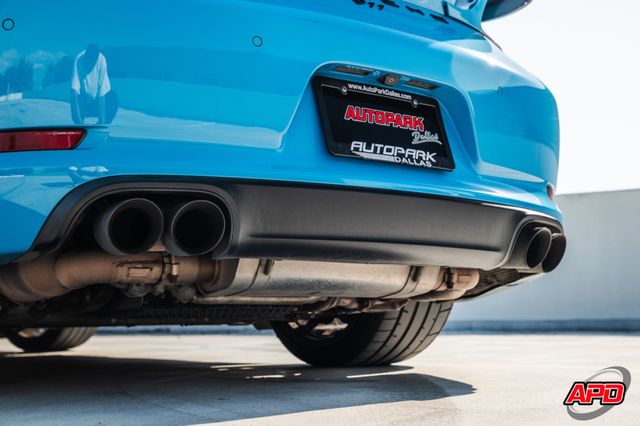 2017 Porsche 911 Carrera