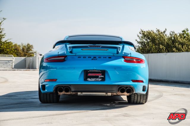 2017 Porsche 911 Carrera 2017 Porsche 911 Carrera