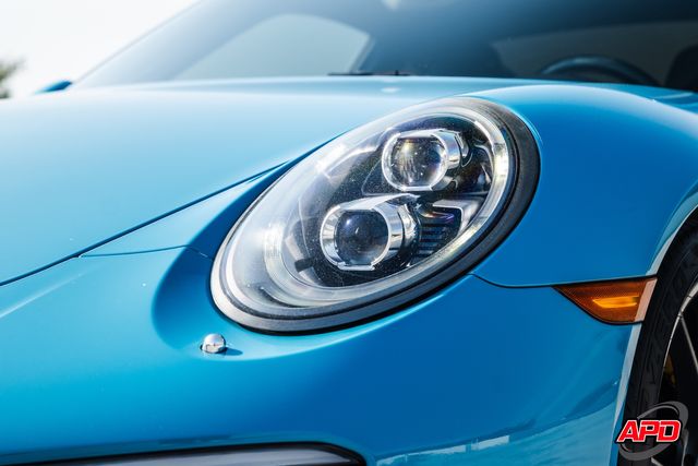 2017 Porsche 911 Carrera