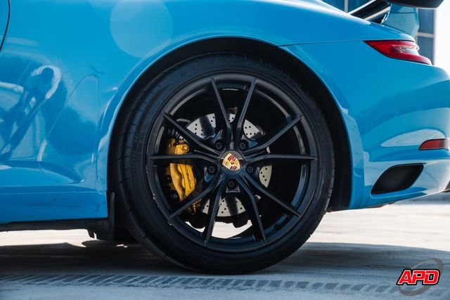 2017 Porsche 911 Carrera 2017 Porsche 911 Carrera