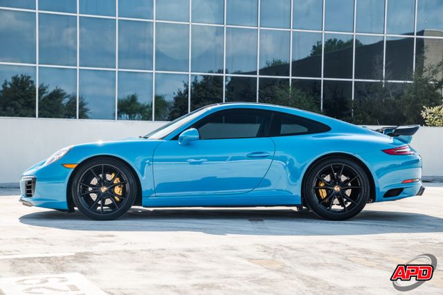 2017 Porsche 911 Carrera 2017 Porsche 911 Carrera