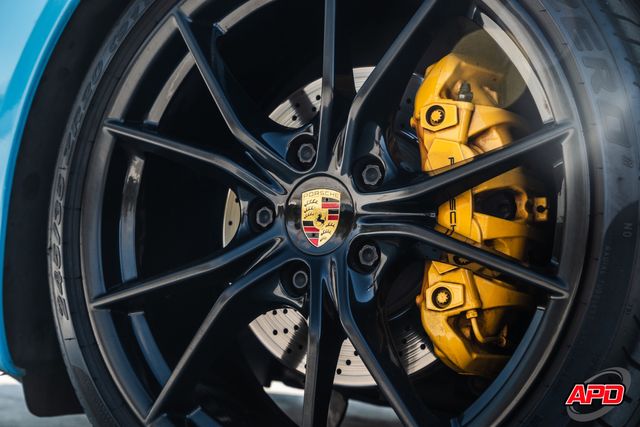 2017 Porsche 911 Carrera