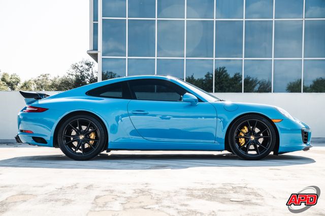 2017 Porsche 911 Carrera 2017 Porsche 911 Carrera