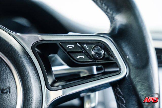 2017 Porsche 911 Carrera