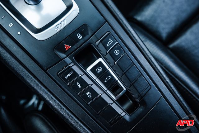 2017 Porsche 911 Carrera 2017 Porsche 911 Carrera