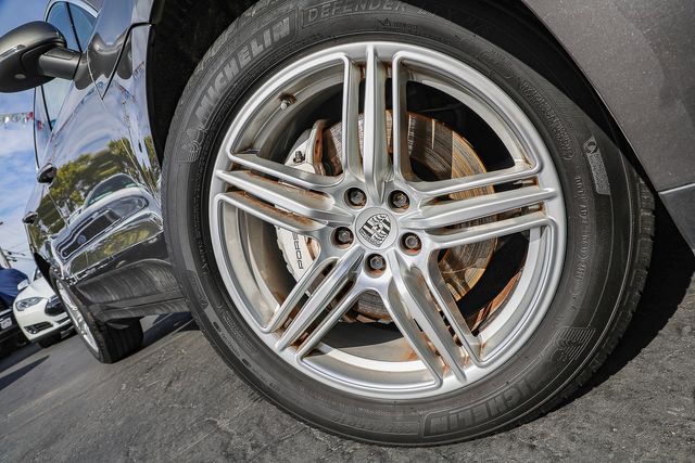 2017 Porsche Macan S